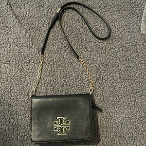 Tory Burch black crossbody excellent used condition